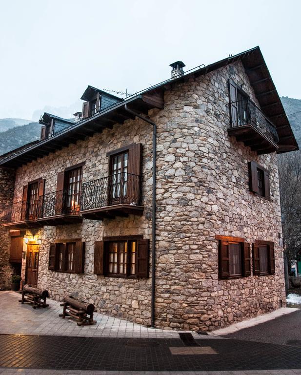 Sisquet Apartaments Erill la Vall Exterior photo