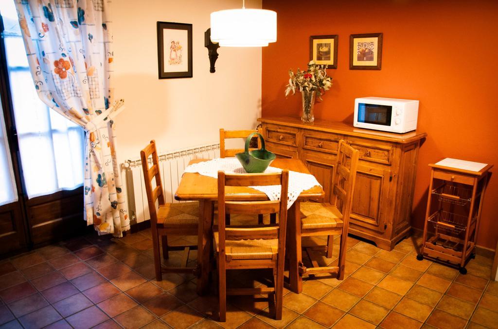 Sisquet Apartaments Erill la Vall Room photo